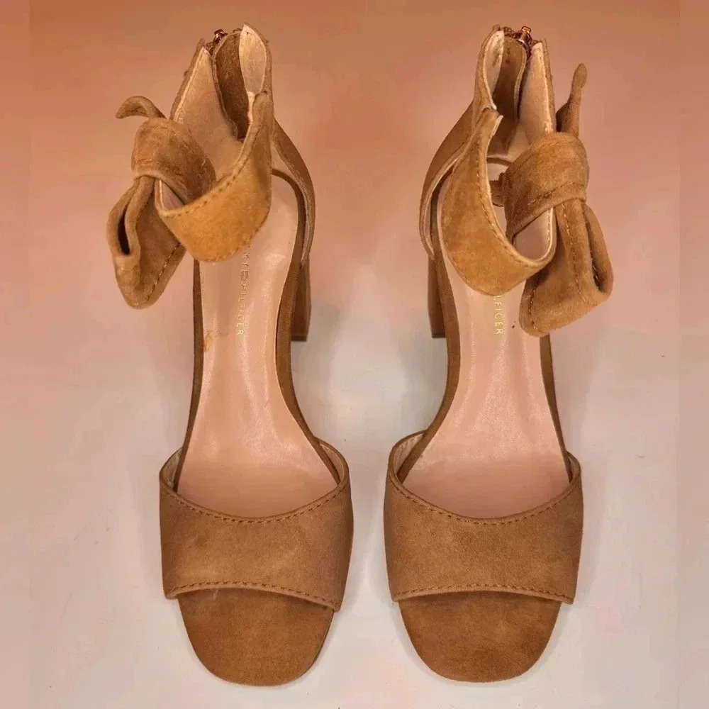 Tommy Hilfiger Tan Cream Sandals with Bow Detail